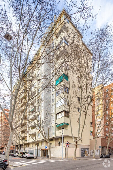 Local en Barcelona, Barcelona en alquiler - Foto principal - Imagen 1 de 4