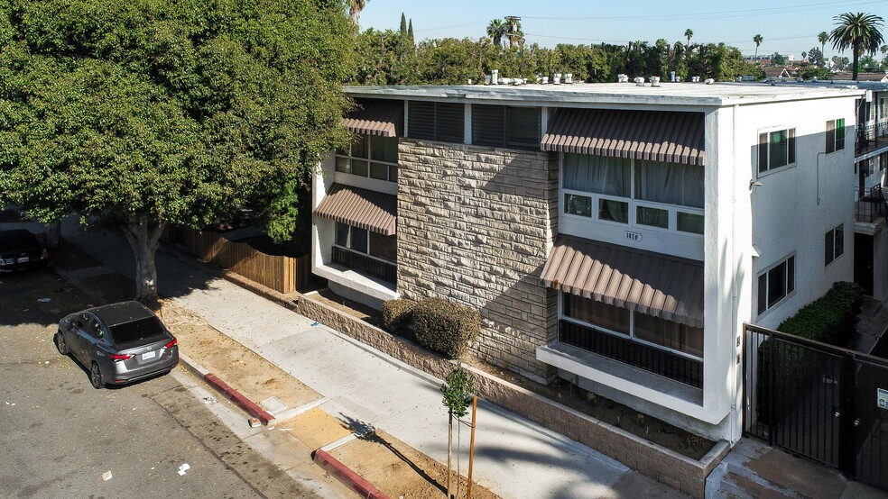 1070 Chestnut Ave, Long Beach, CA en venta - Foto del edificio - Imagen 1 de 13