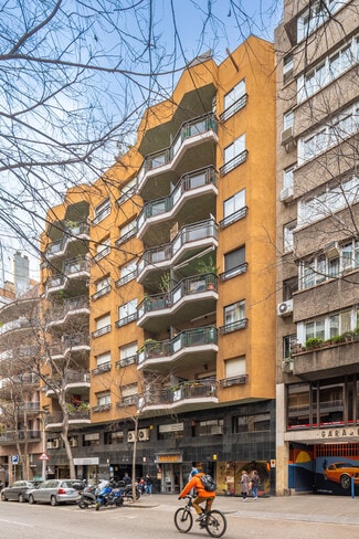 Más detalles de Edificio residencial​ en venta