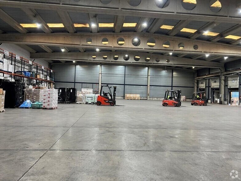 Nave en Getafe, Madrid en venta - Foto del edificio - Imagen 1 de 1