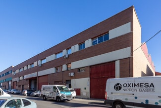 Más detalles de Calle de Torre de Don Miguel, 33, Madrid - Nave en alquiler