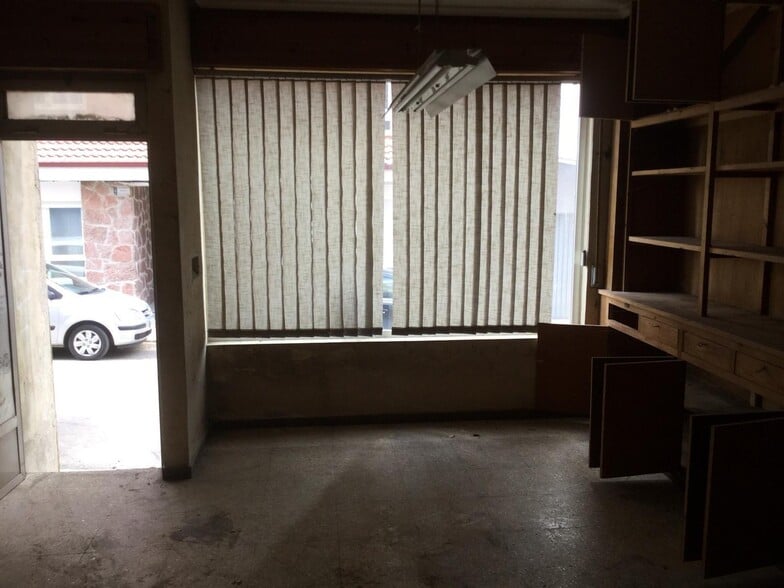 Local en Cistierna, León en venta - Foto del edificio - Imagen 2 de 9