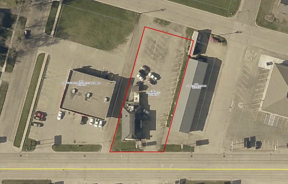 817 9th Ave SE, Watertown, SD en venta - Foto del edificio - Imagen 3 de 5