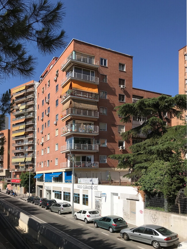 Más detalles de Local en alquiler