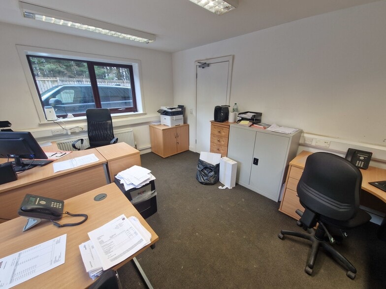 Tom Dow Transport Depot, Lochgilphead en venta - Foto del edificio - Imagen 2 de 5