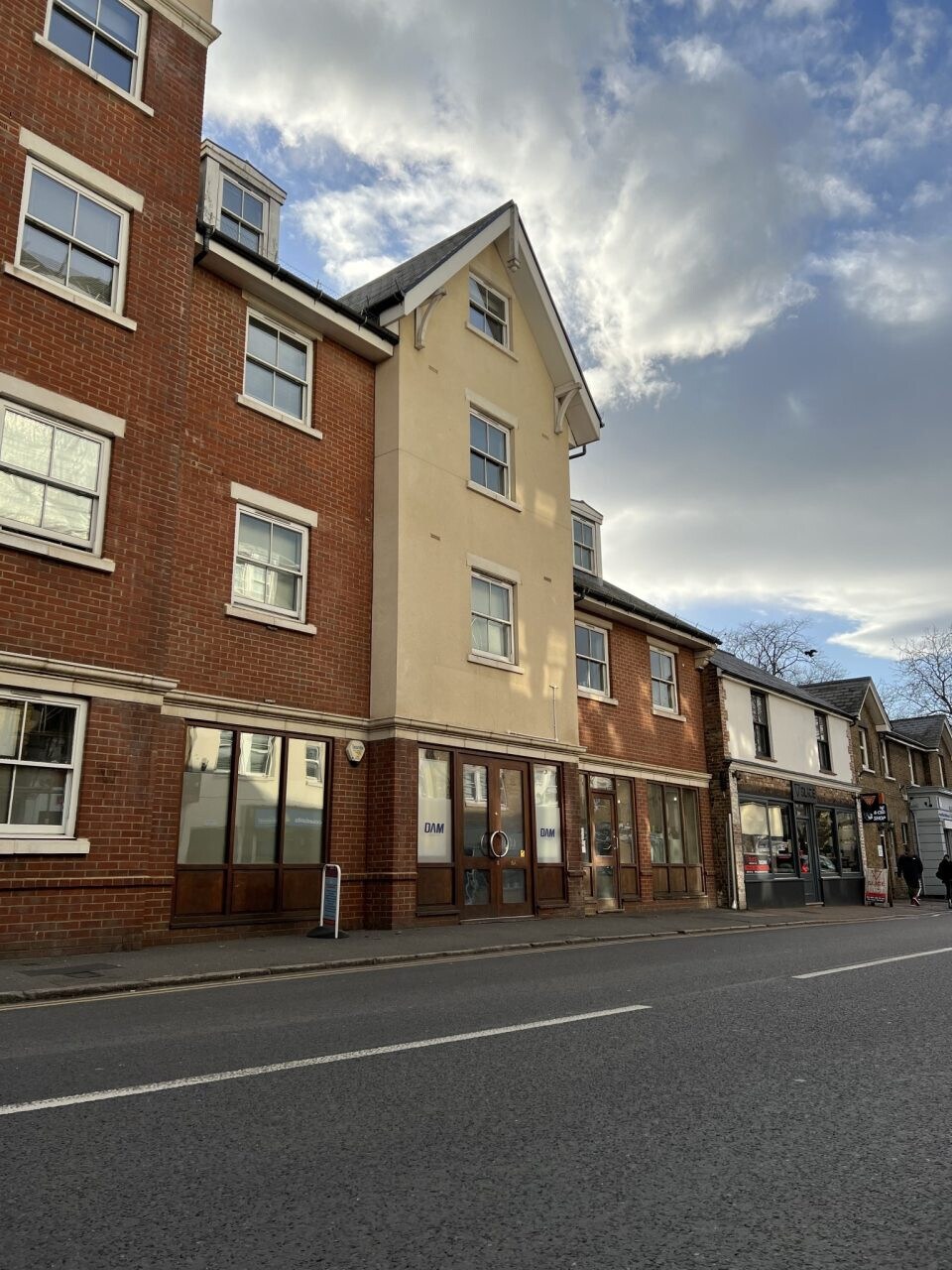 6a Station Road, Epping en alquiler Foto principal- Imagen 1 de 5