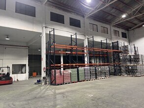 Nave en Sant Boi de Llobregat, Barcelona en alquiler Foto del interior- Imagen 1 de 7