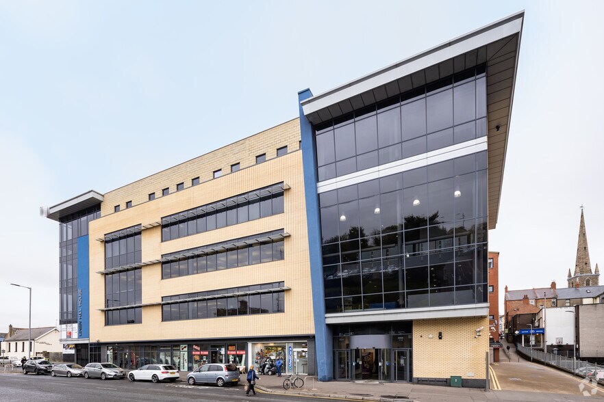 Linenhill St, Lisburn en alquiler - Foto del edificio - Imagen 2 de 13