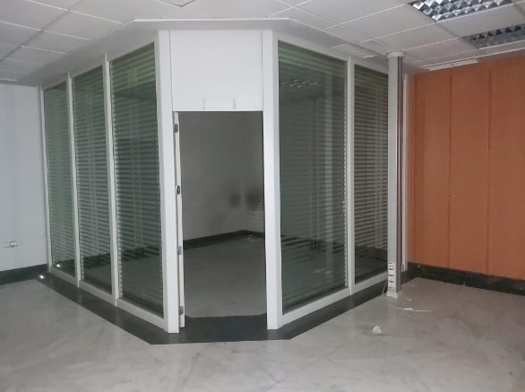 Huelva, HUL 21004 - Unidad - - - Foto del interior - Image 2 of 3