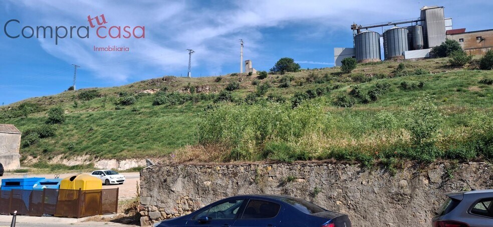 Terreno en Bernuy de Porreros, Segovia en venta - Foto del edificio - Imagen 3 de 6