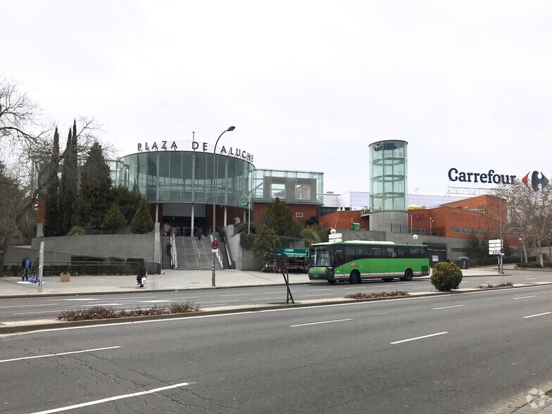 Avenida de los Poblados, 58, Madrid, Madrid en venta - Foto del edificio - Imagen 1 de 1