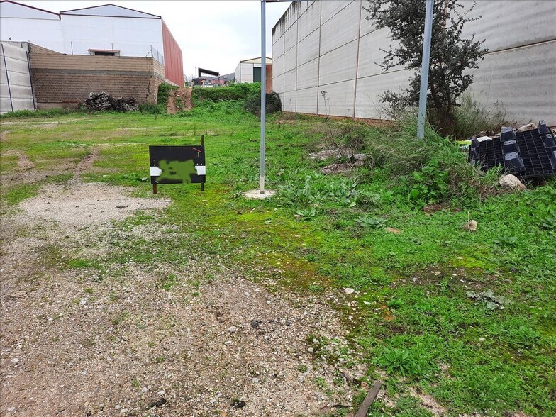 Terreno en Valencia de Alcántara en venta - Foto del edificio - Imagen 2 de 8
