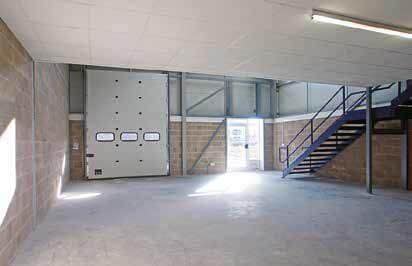 Units 1-6 Terminus Rd, Chichester, WSX PO19 8TW - Unidad 1 -  - Foto del interior - Image 1 of 3