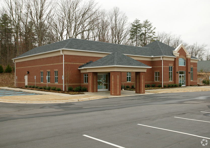 14 Hawthorne Park Ct, Greenville, SC en alquiler - Foto del edificio - Imagen 3 de 7