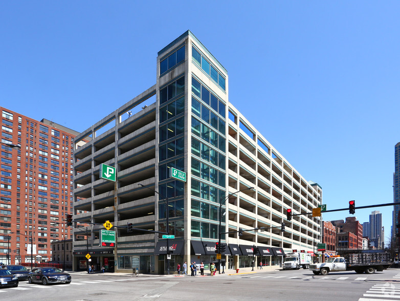 304-322 W Hubbard St, Chicago, IL en alquiler - Foto principal - Imagen 1 de 8