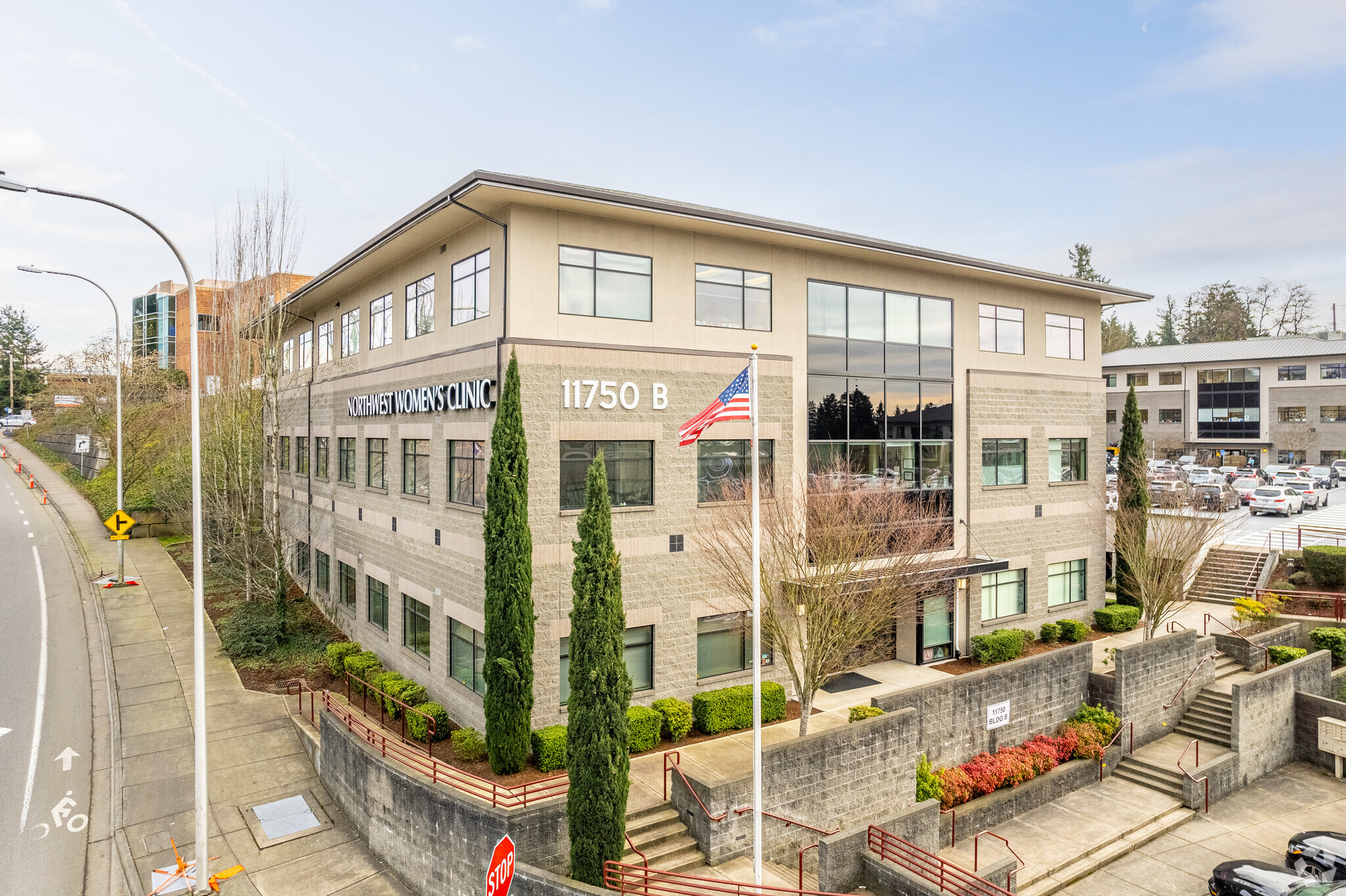 11750 SW Barnes Rd, Portland, OR en alquiler Foto del edificio- Imagen 1 de 3