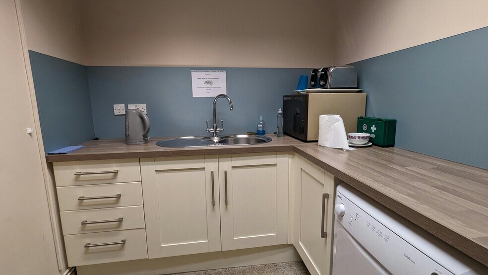 Clarence St, Leamington Spa en alquiler - Foto del edificio - Imagen 3 de 12