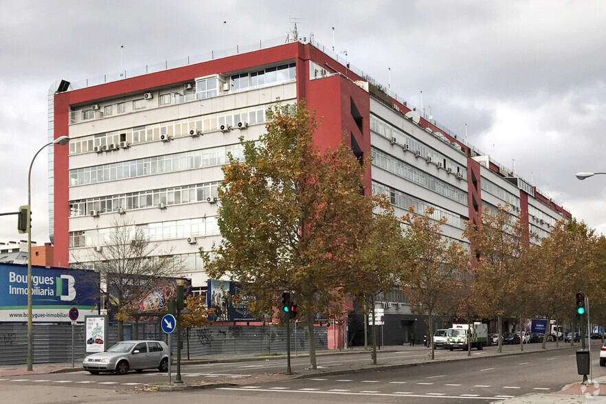 Calle de San Romualdo, 26, Madrid, Madrid en venta - Foto del edificio - Imagen 1 de 1