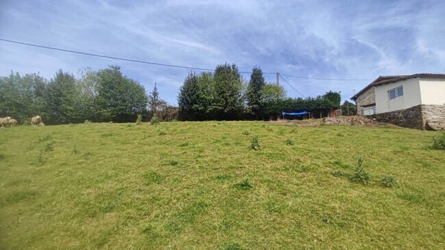Más detalles de Lugar Castro, 4011, Siero - Terreno en venta