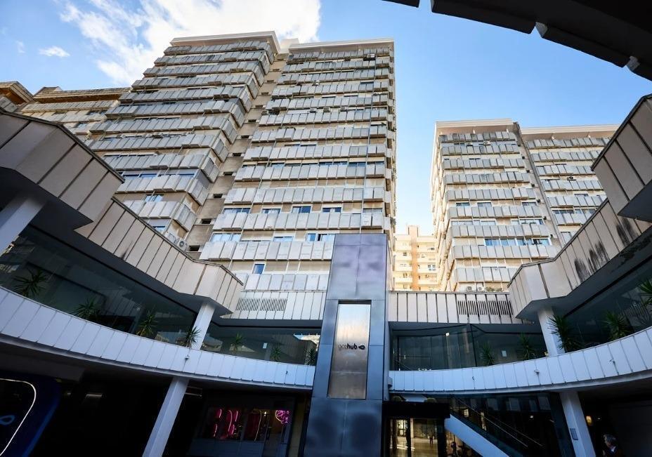 Local en València en alquiler Foto del edificio- Imagen 1 de 17