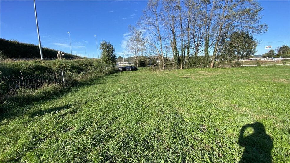 Polígono I01, 12, Torrelavega, Cantabria en venta - Foto principal - Imagen 1 de 11