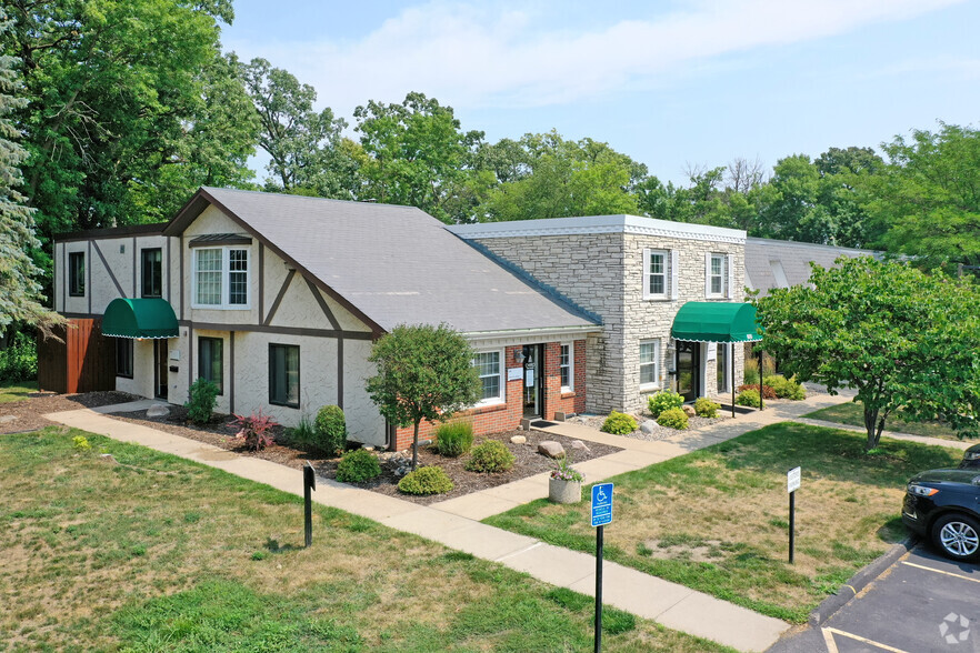 600 Twelve Oaks Center Dr, Wayzata, MN en alquiler - Foto del edificio - Imagen 1 de 16