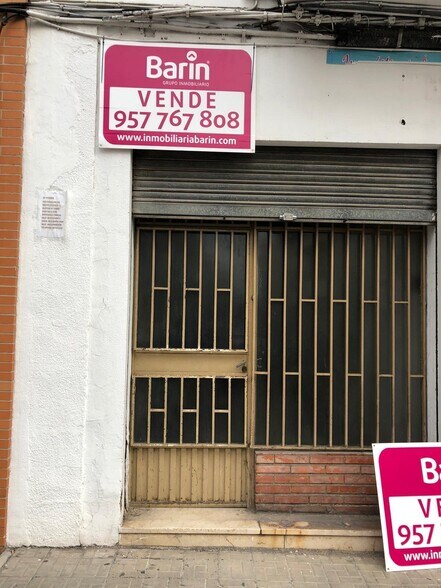 Local en Córdoba, Córdoba en venta - Foto del edificio - Imagen 2 de 4