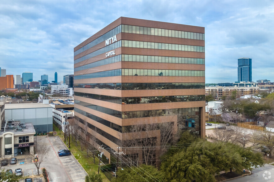 2211 Norfolk St, Houston, TX en alquiler - Foto del edificio - Imagen 2 de 9