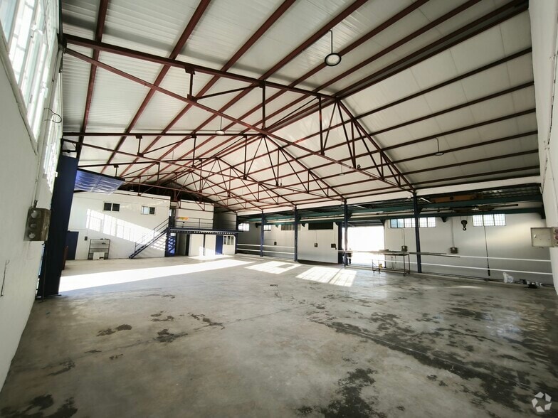 Calle de San Juan, 20, Fuenlabrada, Madrid en alquiler - Foto del edificio - Imagen 2 de 12