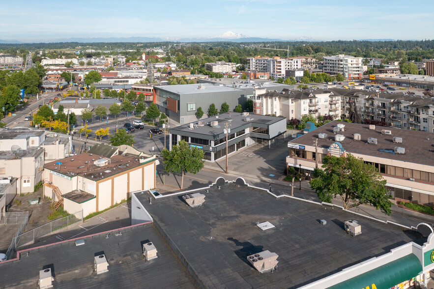 20334 56 Av, Langley, BC en venta - Foto del edificio - Imagen 2 de 3