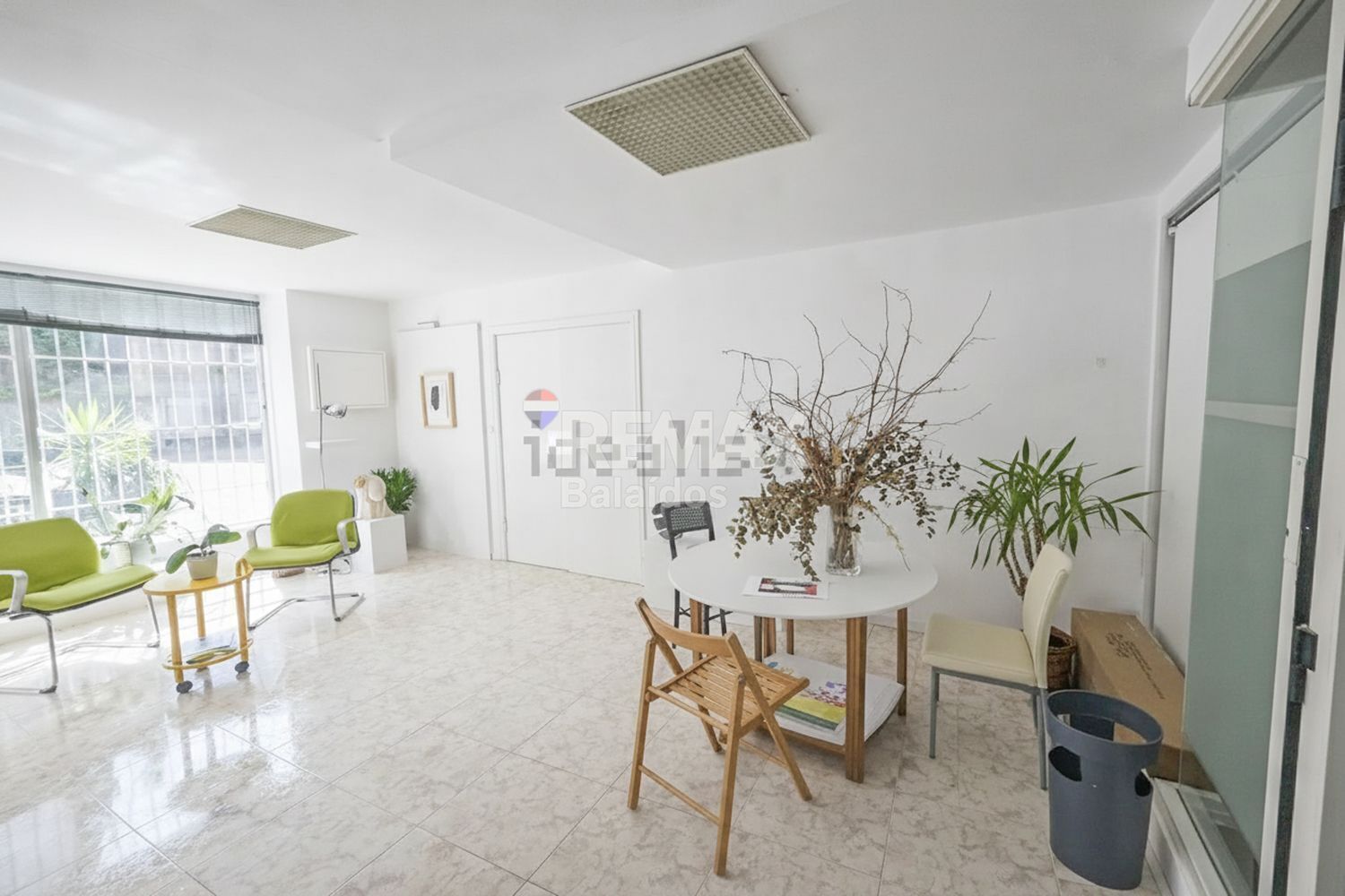 Local en Vigo, Pontevedra en venta Foto del edificio- Imagen 1 de 23