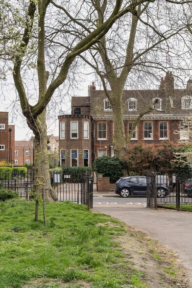 18 Victoria Park Sq, London en alquiler - Foto del edificio - Imagen 2 de 114