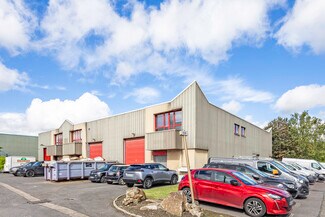 Más detalles de 10 Rue Boris Vian, SAINT-OUEN-L'AUMONE - Nave en venta