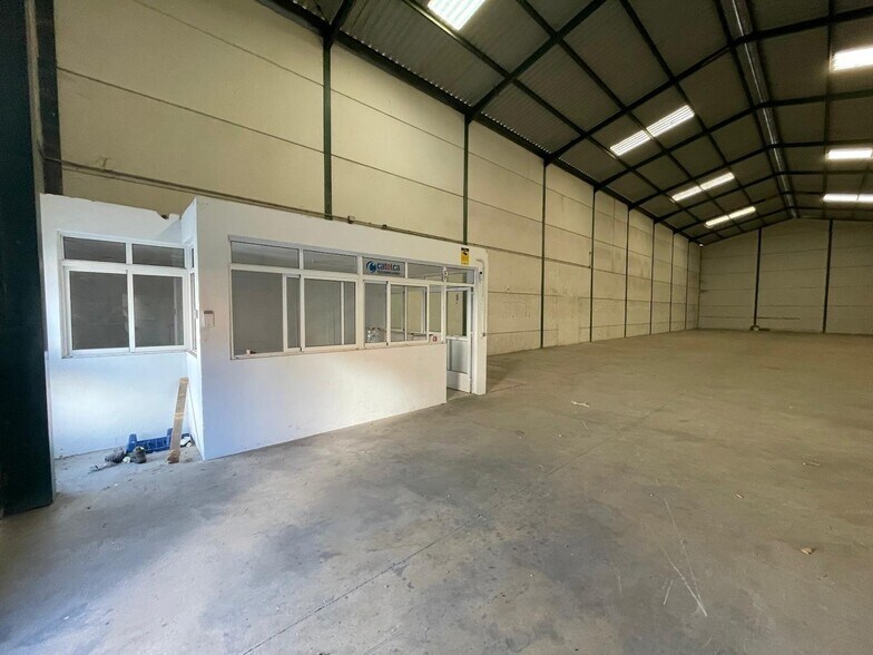 Nave en Cáceres en alquiler - Foto del edificio - Imagen 3 de 12