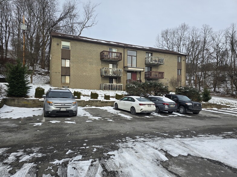 711 Cubbage St, Carnegie, PA en venta - Foto del edificio - Imagen 3 de 53