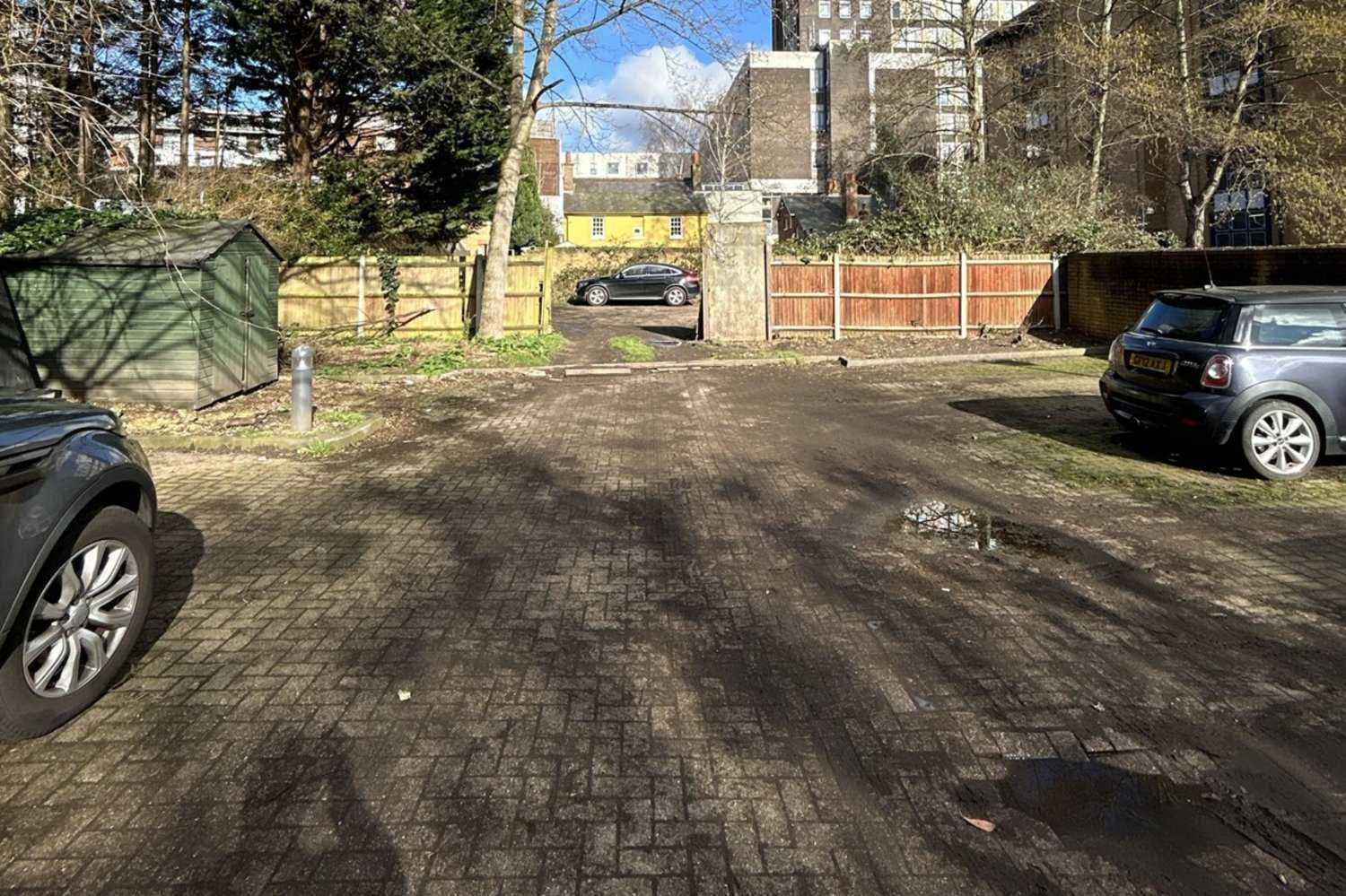 4 Oaklea Passage, Kingston Upon Thames en venta Foto principal- Imagen 1 de 2