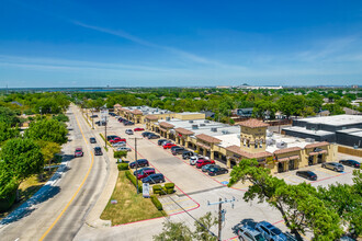 106-180 N Main St, Grapevine, TX - VISTA AÉREA  vista de mapa