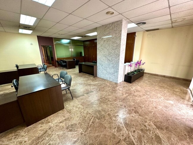 Más detalles de Local en alquiler