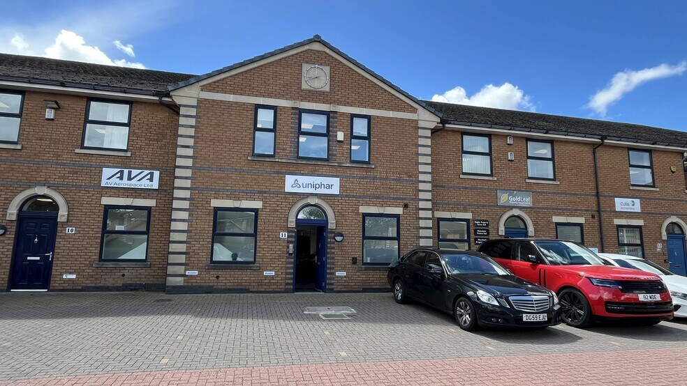Castle Mound Way, Rugby en alquiler - Foto del edificio - Imagen 2 de 9