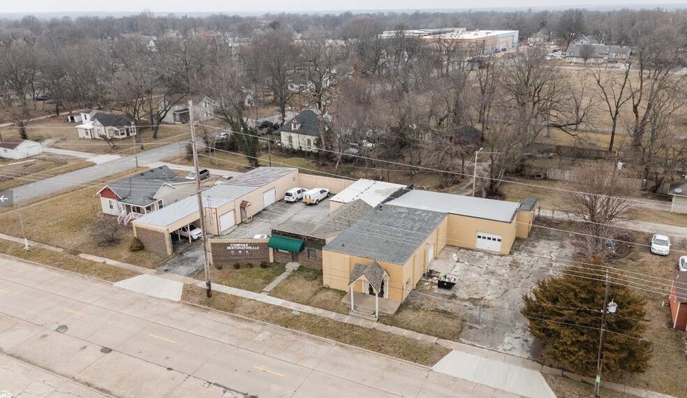 219 & 303 W Chase st, Springfield, MO en venta - Foto del edificio - Imagen 1 de 44