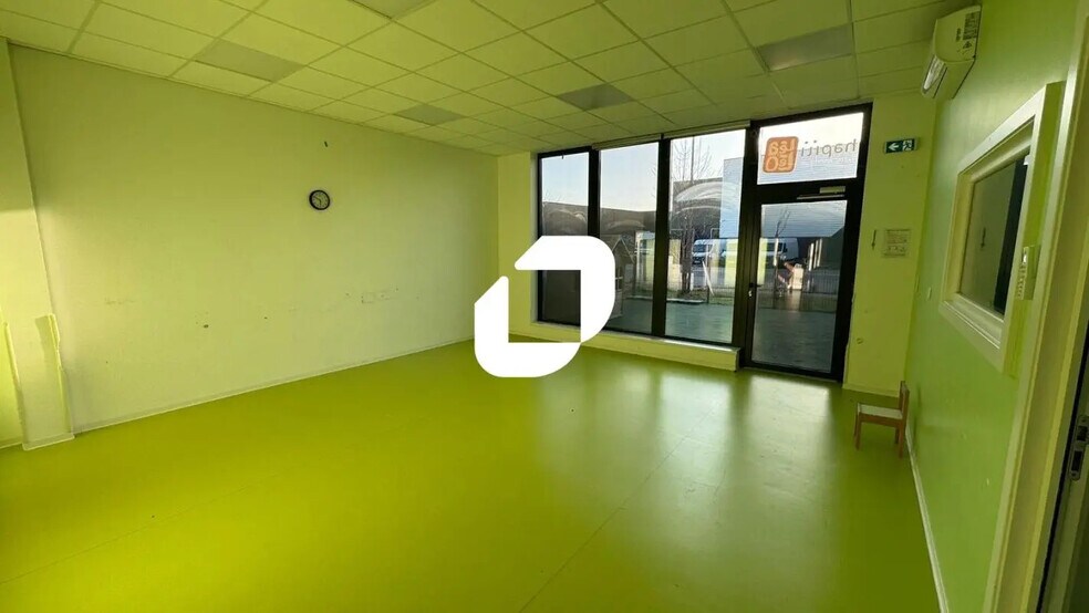 2-6 Rue Des Charrons, Hangenbieten en alquiler - Foto del interior - Imagen 3 de 9