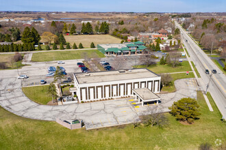 10005 Northwestern Ave, Franksville, WI - vista aérea  vista de mapa - Image1