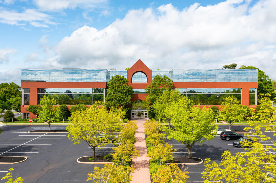 301 E Germantown Pike, East Norriton, PA en alquiler - Foto del edificio - Imagen 1 de 29