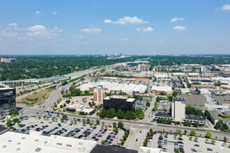 1600 S Brentwood Blvd, Brentwood, MO - VISTA AÉREA  vista de mapa