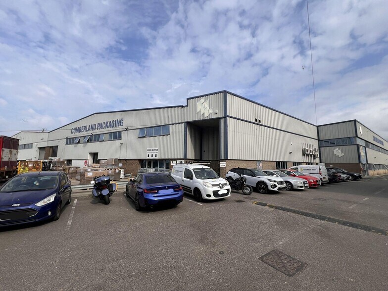Campfield Rd, Southend On Sea en alquiler - Foto del edificio - Imagen 1 de 7