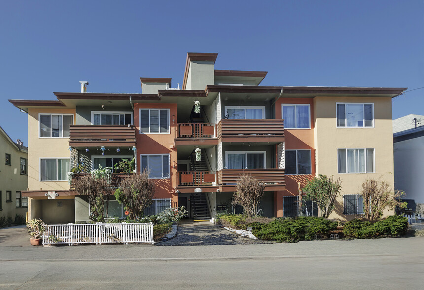 267 Lester Ave, Oakland, CA en venta - Foto del edificio - Imagen 2 de 52