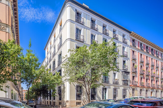 Más detalles de Edificio residencial​ en venta