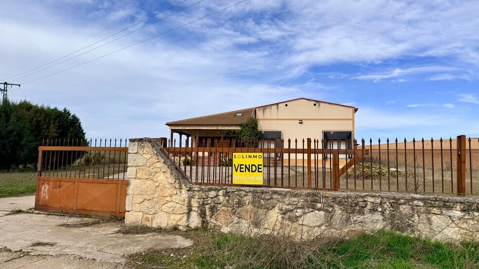 Camino Aldealcorvo, 1, San Pedro de Gaíllos, Segovia en venta - Foto del edificio - Imagen 2 de 32