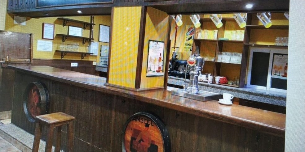 Local en Cáceres, Cáceres en venta - Foto del edificio - Imagen 2 de 19