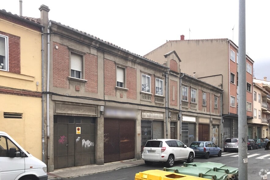 Edificio residencial en Ávila, Ávila en venta - Foto principal - Imagen 1 de 10